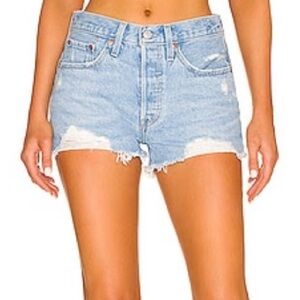 LEVI’S 501 Original Jean Shorts 25 light wash